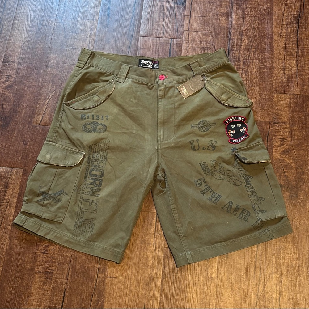 Men's Vintage Born fly Olive Cargo Shorts army inspired size 38 used